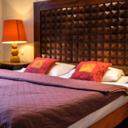 Апартаменты Lola