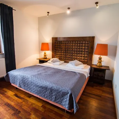 Апартаменты Lola