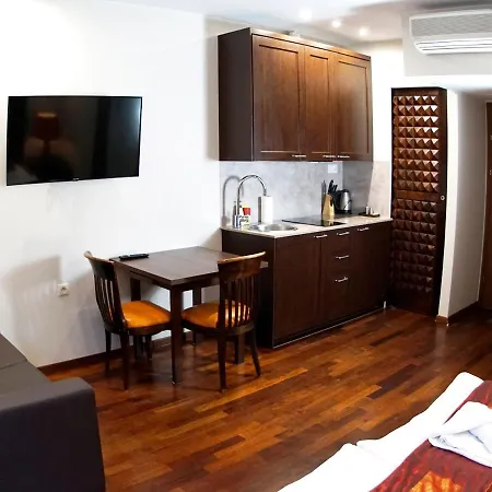 Apartment Lola *