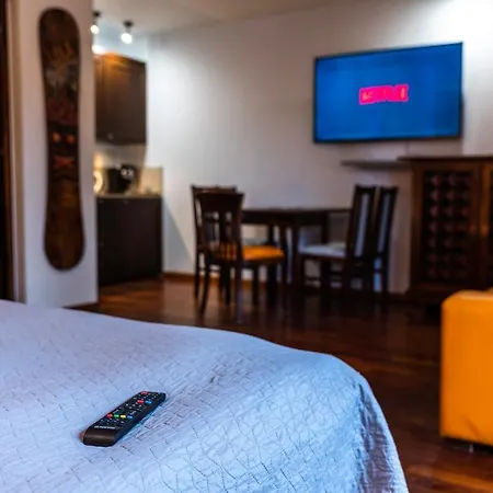 Apartment Lola *